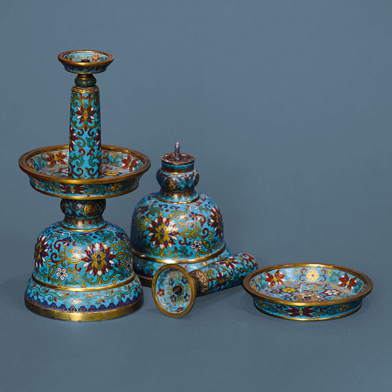 Asian Ceramics & Works of Art October