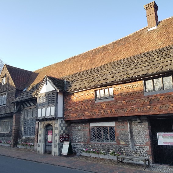 Anne of Cleves House Museum