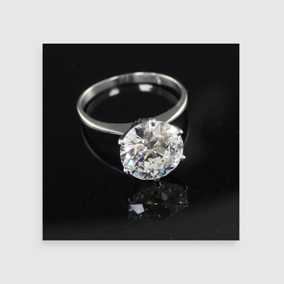 solitaire diamond ring