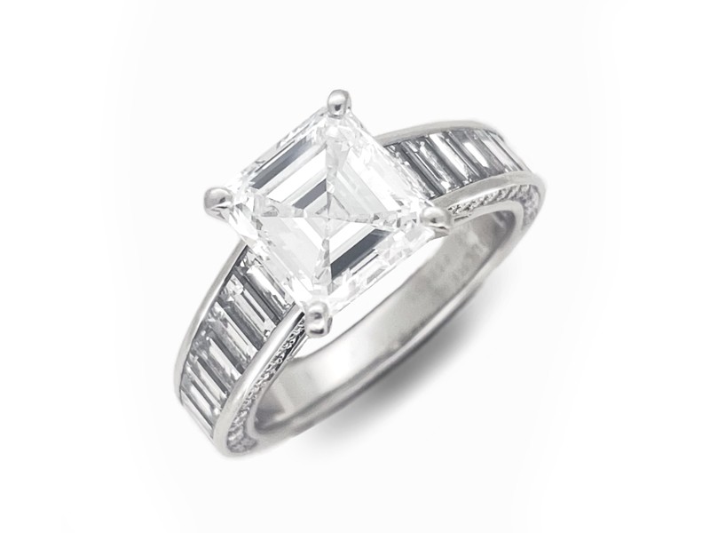 Boucheron, an impressive diamond ring, France